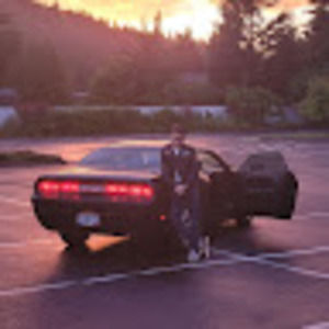 Meet your Posher, Harley